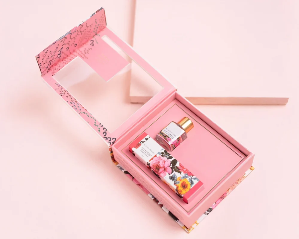 Custom Nail Polish Boxes